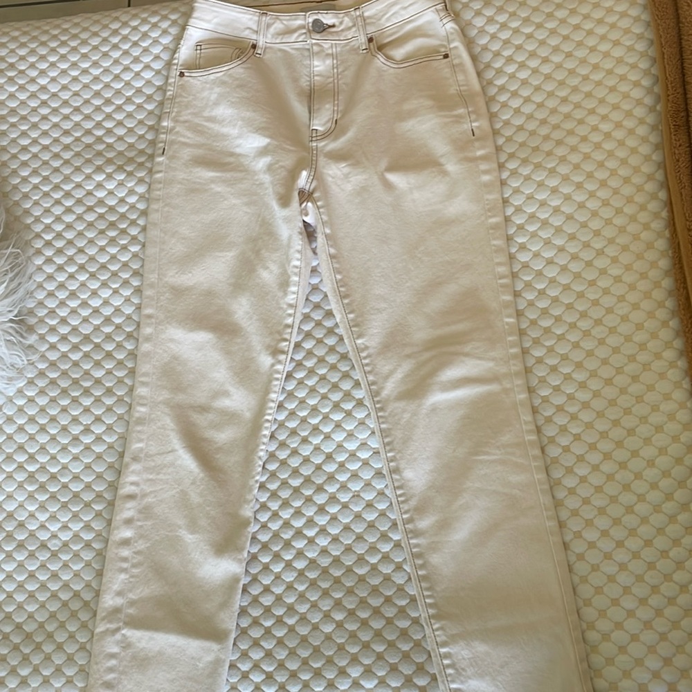 Straight Mom Jean